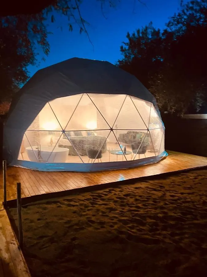Hotel Bubble Glamping Sicily Aeroporto di Catania Fontana Rossa 0*,  Italia